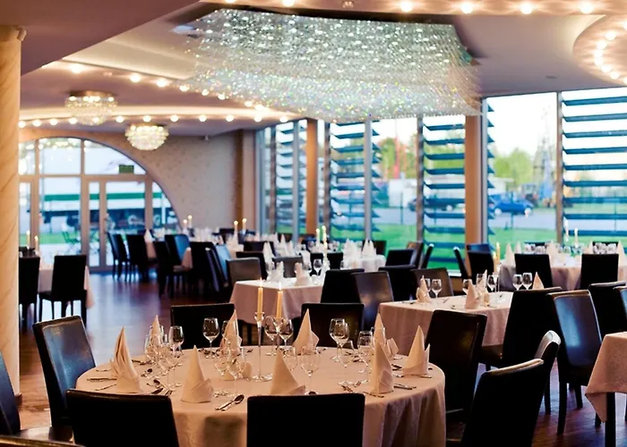 Hotel Symfonia Osjakow, Poland